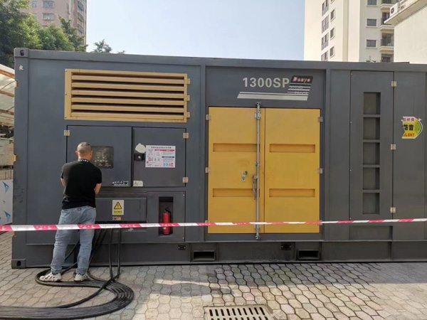 刚察500KW发电机组冬季应该配多大的启动电瓶？
